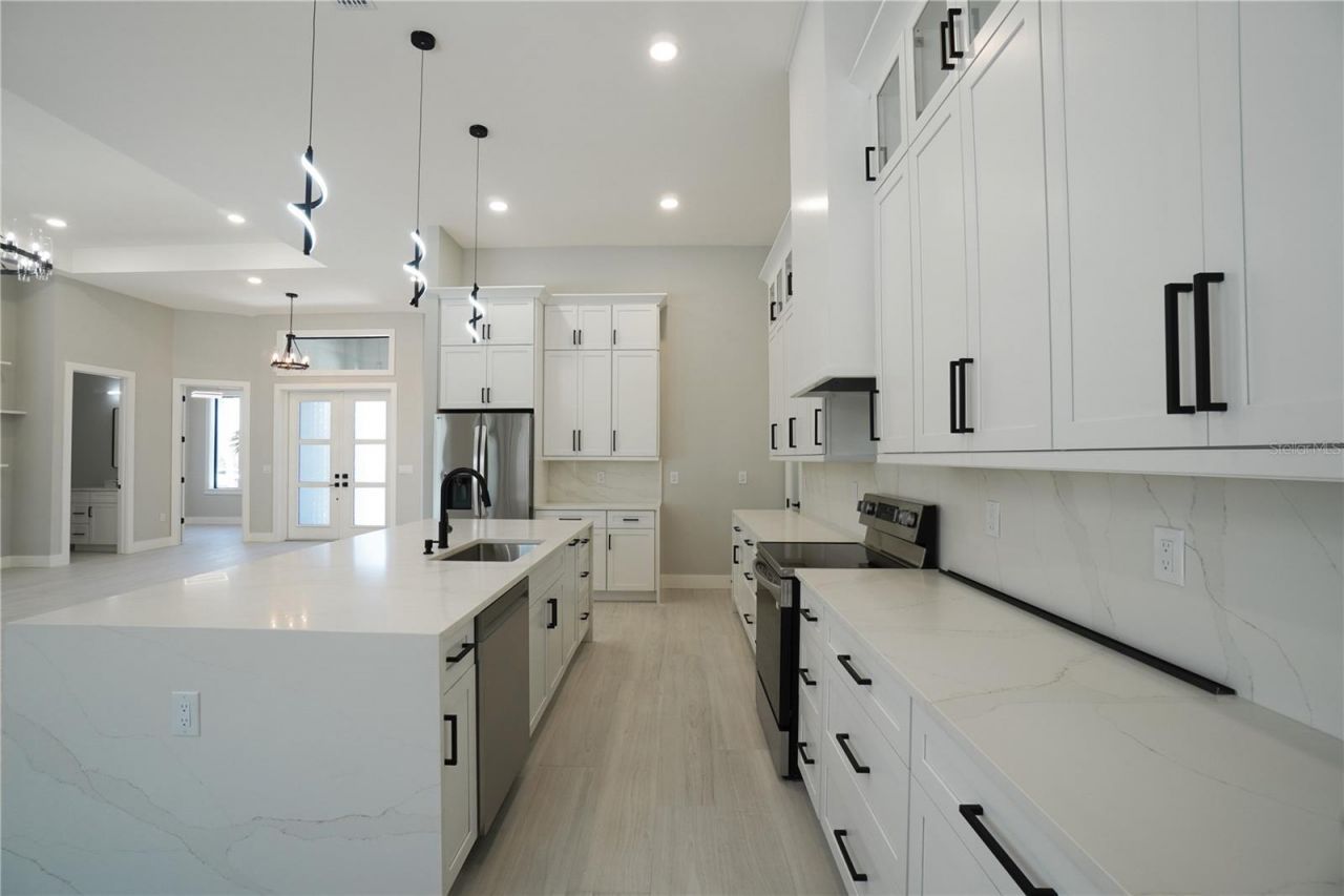 1 White Marsh Road, Rotonda West, FL 33947 Photo