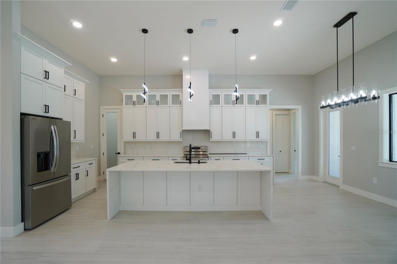 1 White Marsh Road, Rotonda West, FL 33947 Photo