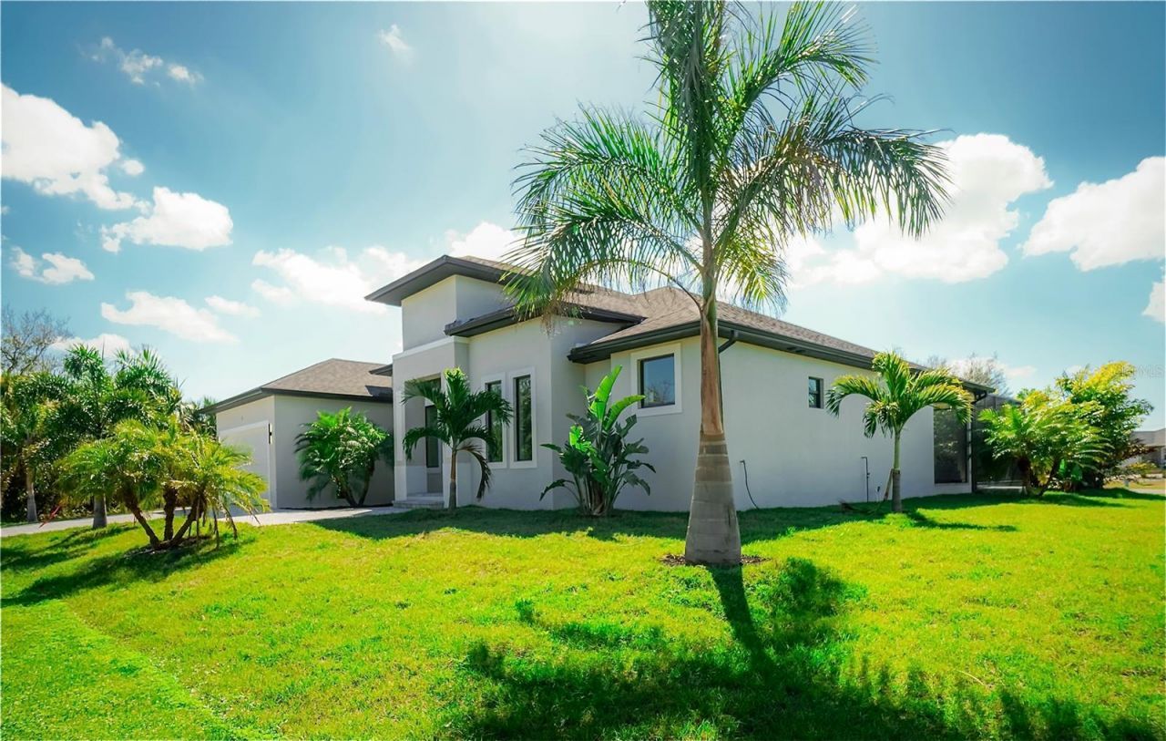 1 White Marsh Road, Rotonda West, FL 33947 Photo