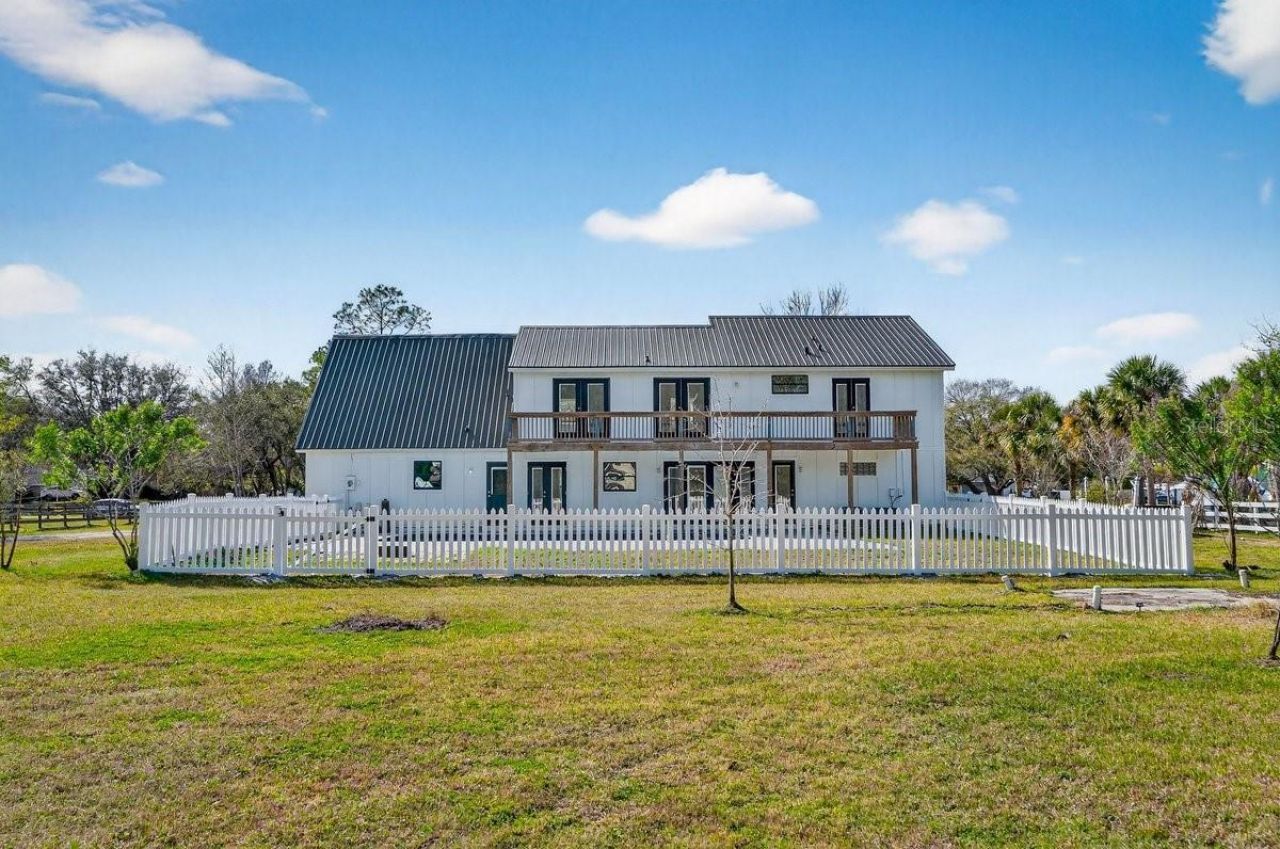 425 Country Circle Drive E, Port Orange, FL 32128 Photo