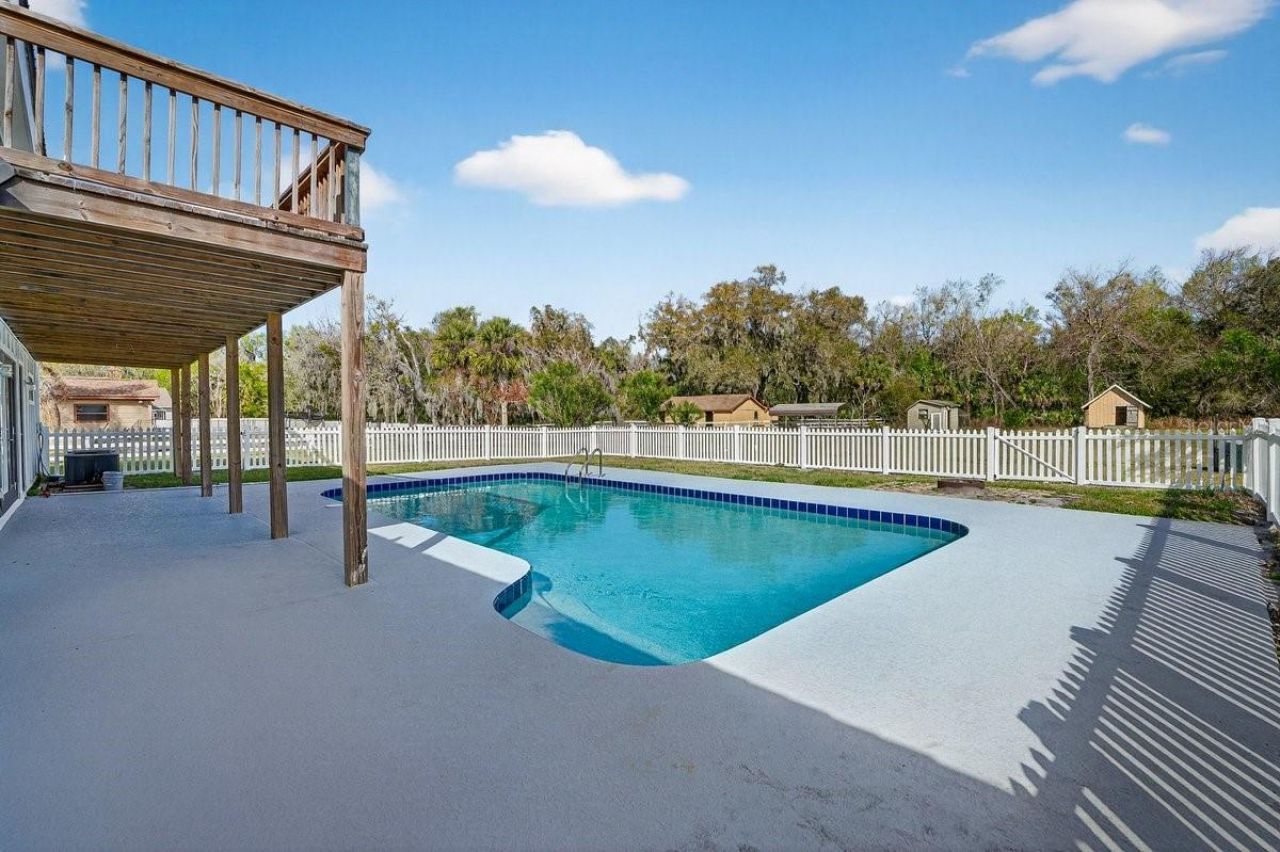 425 Country Circle Drive E, Port Orange, FL 32128 Photo