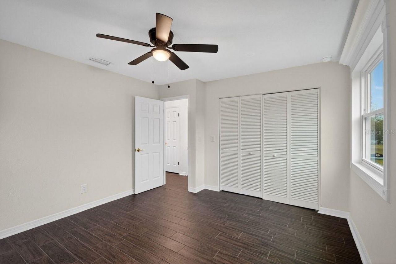 425 Country Circle Drive E, Port Orange, FL 32128 Photo