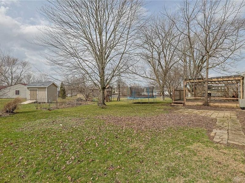 6325 Burkwood Drive, Clayton, OH 45315 Photo 19