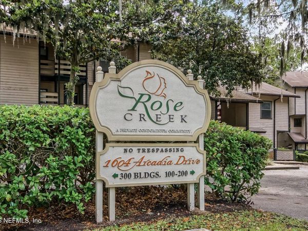1604 ARCADIA Drive, Unit 105, Jacksonville, FL 32207