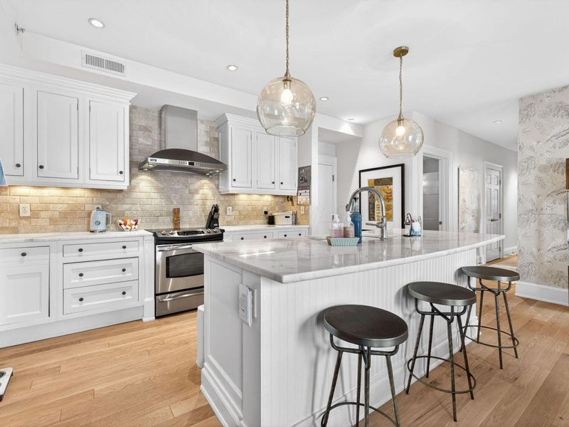 649 High Street , Unit 202, Worthington, OH 43085 Photo 10