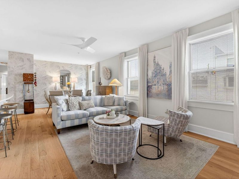 649 High Street , Unit 202, Worthington, OH 43085 Photo 3