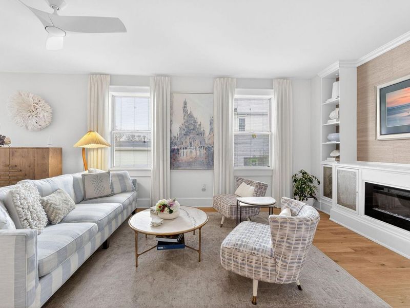 649 High Street , Unit 202, Worthington, OH 43085 Photo 4