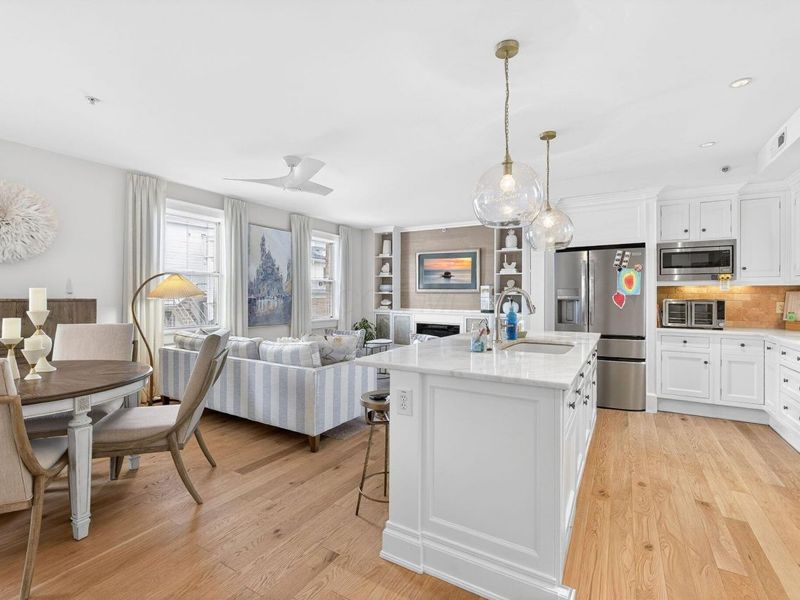 649 High Street , Unit 202, Worthington, OH 43085 Photo 9