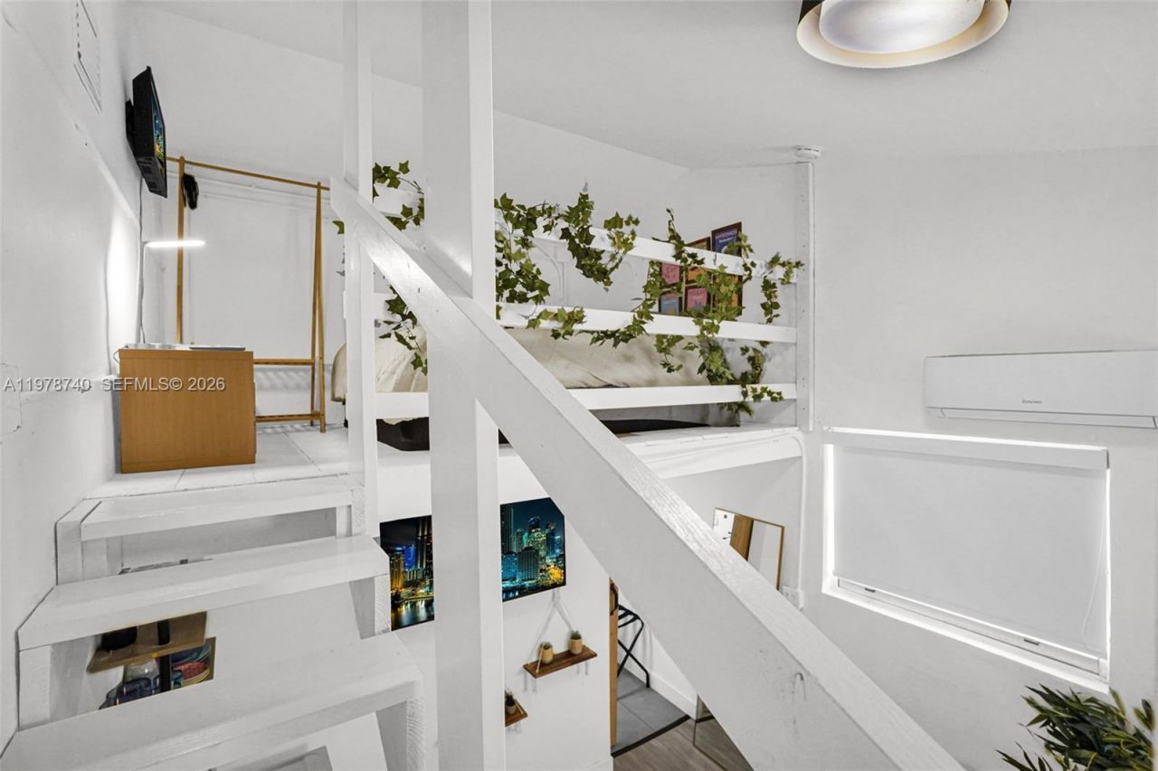 274 NW 43rd St, Unit n/a, Miami, FL 33127 Photo