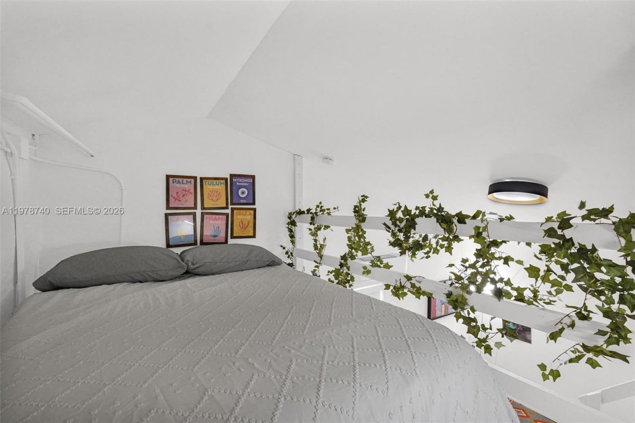 274 NW 43rd St, Unit n/a, Miami, FL 33127 Photo