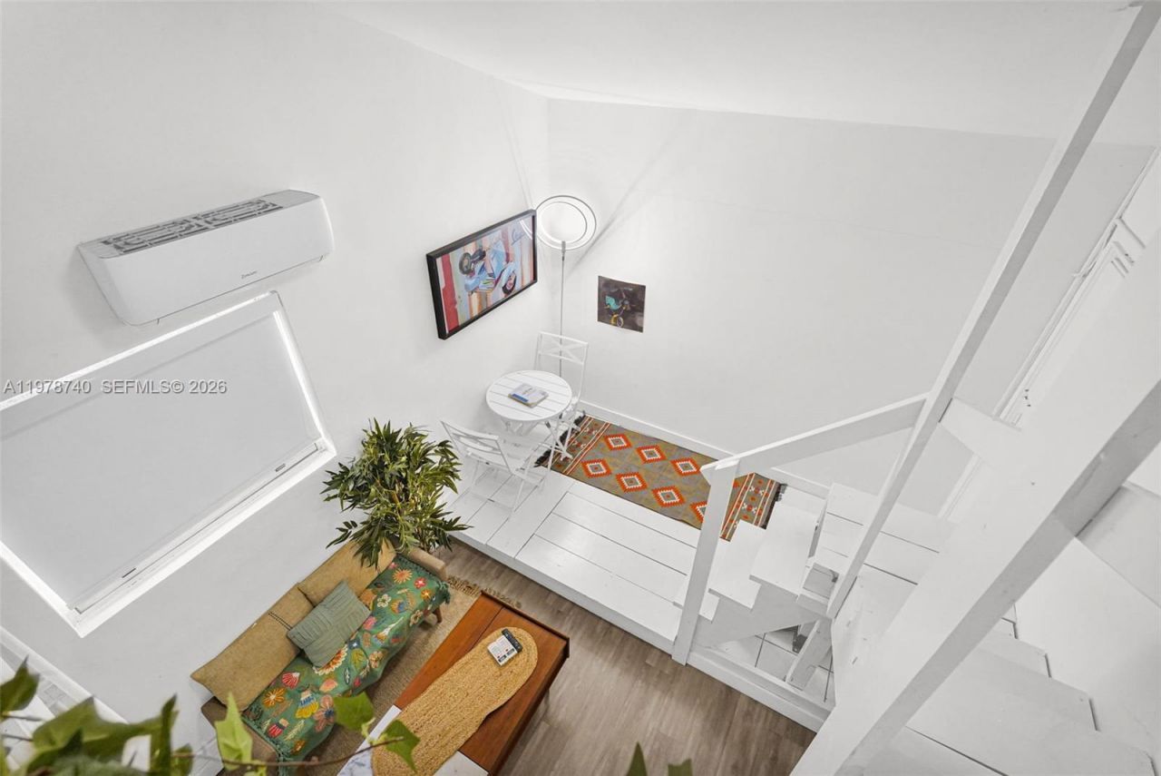 274 NW 43rd St, Unit n/a, Miami, FL 33127 Photo