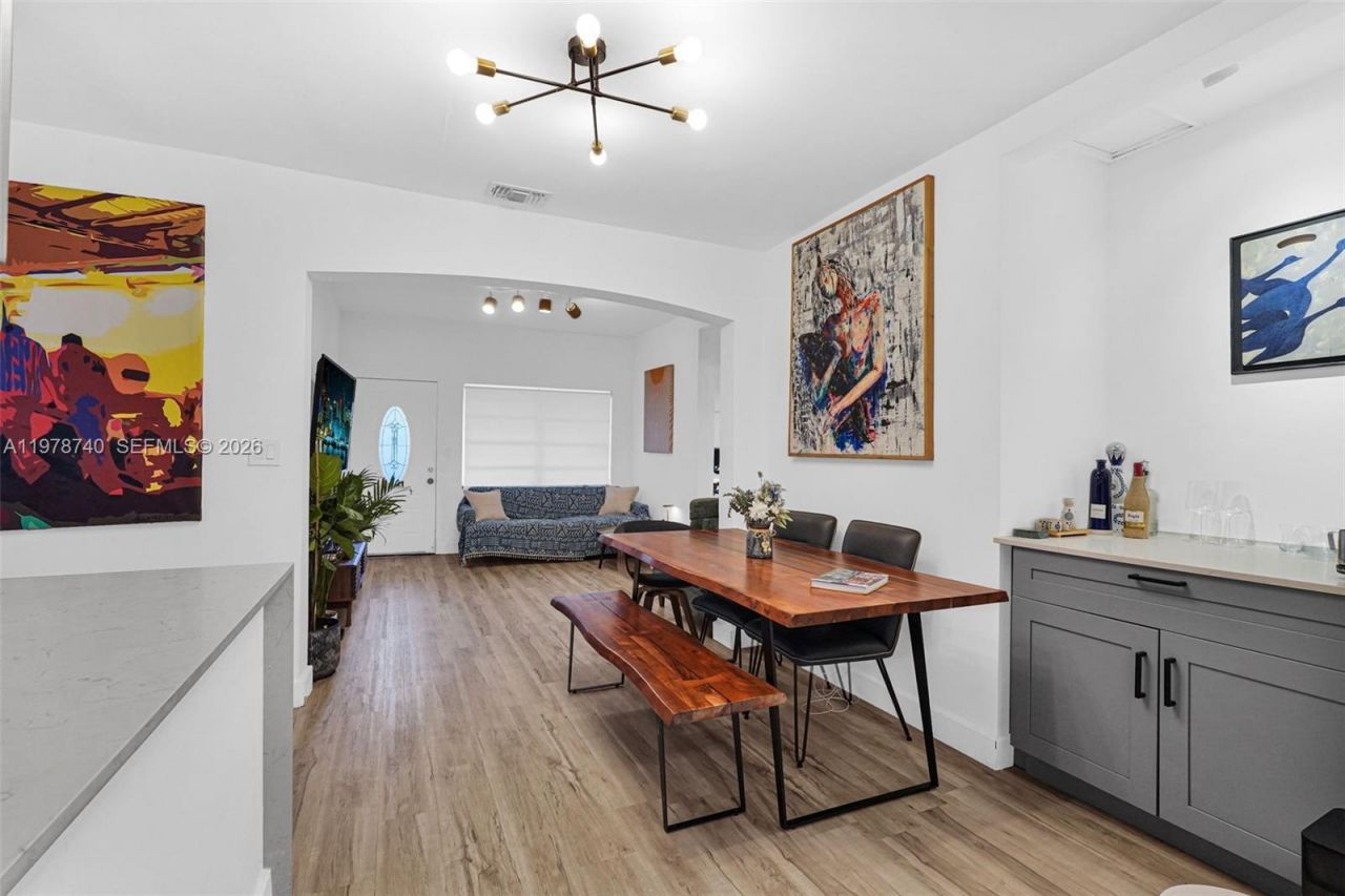 274 NW 43rd St, Unit n/a, Miami, FL 33127 Photo