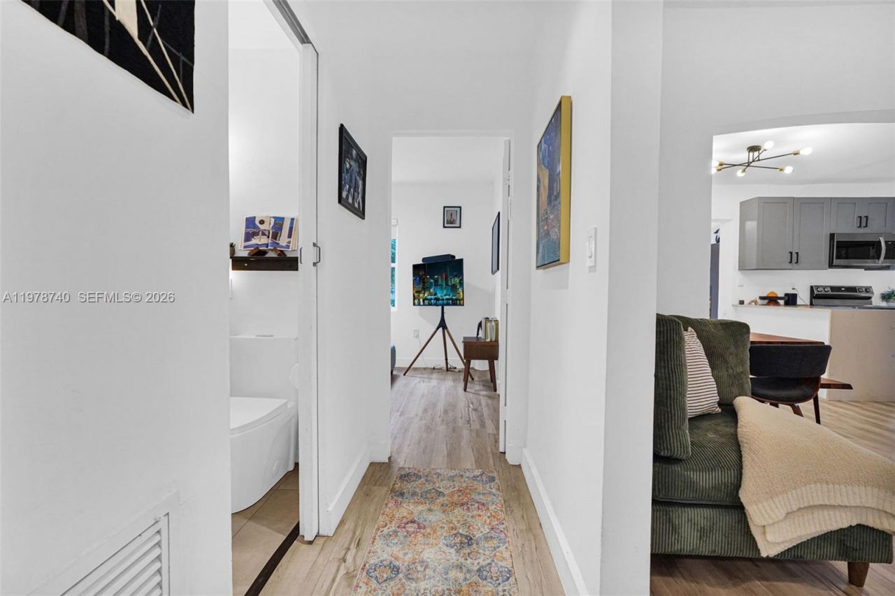 274 NW 43rd St, Unit n/a, Miami, FL 33127 Photo