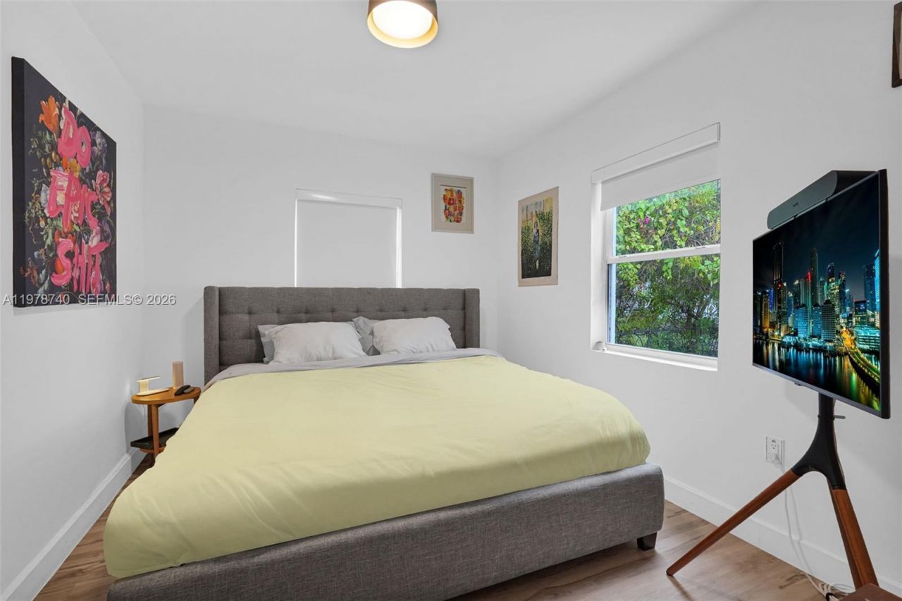 274 NW 43rd St, Unit n/a, Miami, FL 33127 Photo