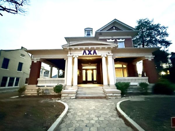 926 Oak Street, Chattanooga, TN 37403