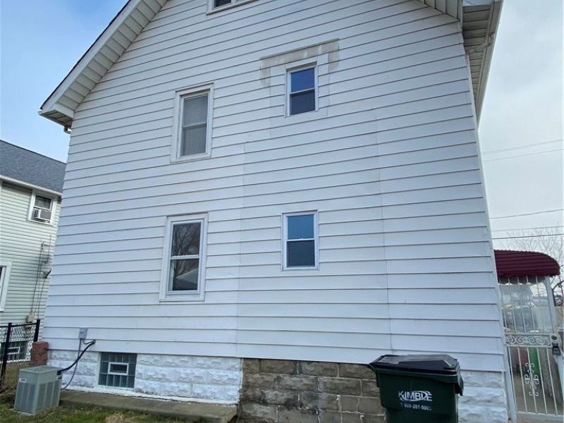 18627 Abby Avenue, Euclid, OH 44119 Photo 3