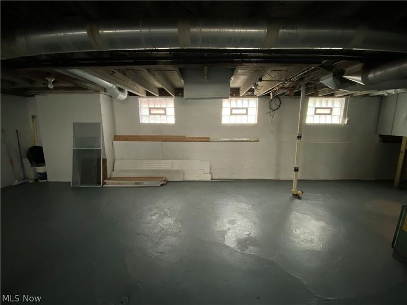 18627 Abby Avenue, Euclid, OH 44119 Photo 43