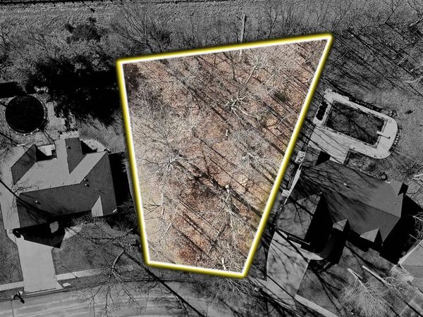 342 S Cross Creek Way, Columbia City, IN 46725