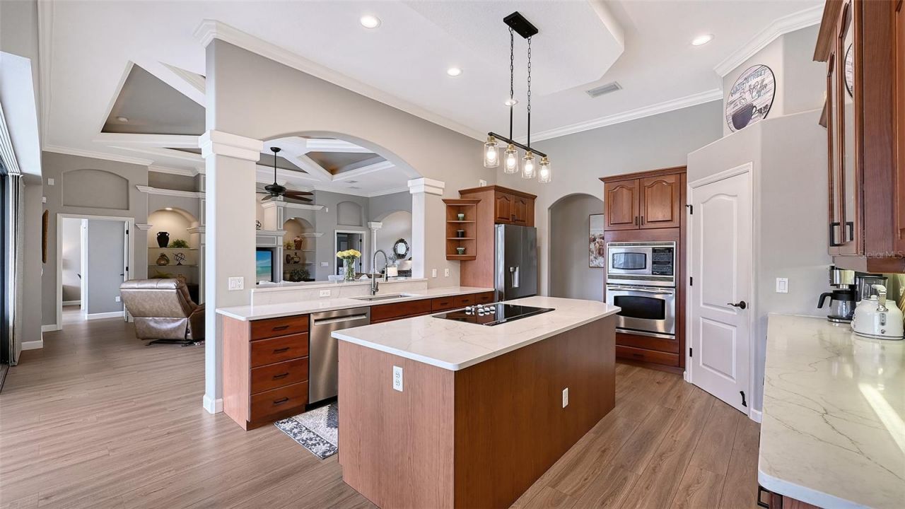 16736 4th Avenue Ne, Bradenton, FL 34212 Photo