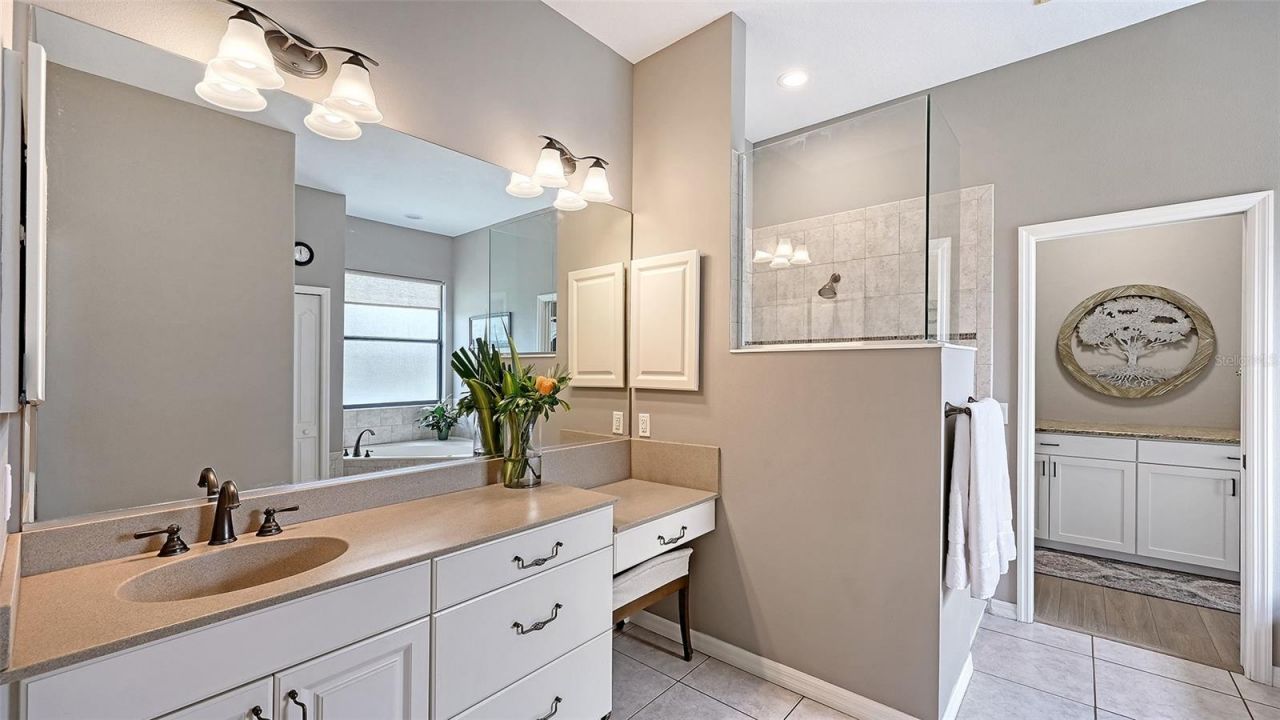 16736 4th Avenue Ne, Bradenton, FL 34212 Photo