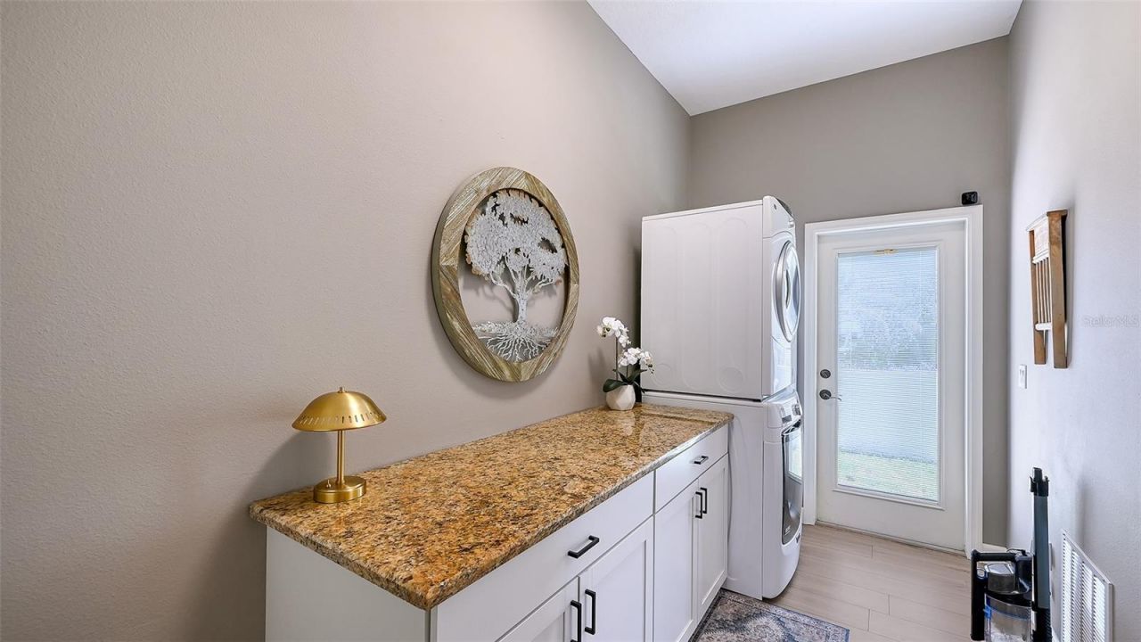 16736 4th Avenue Ne, Bradenton, FL 34212 Photo