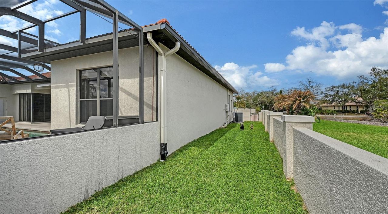 16736 4th Avenue Ne, Bradenton, FL 34212 Photo
