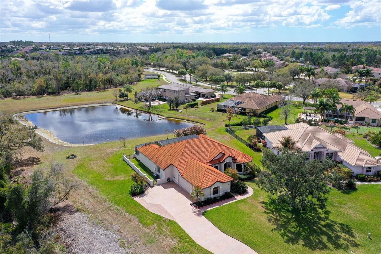 16736 4th Avenue Ne, Bradenton, FL 34212 Photo