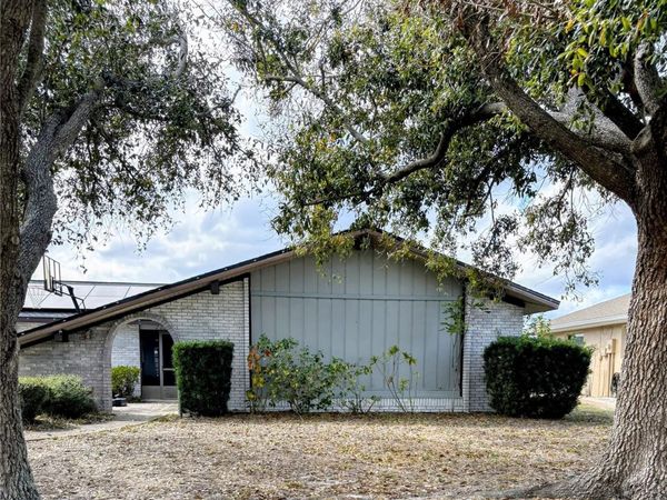 2255 RIO DE JANEIRO AVENUE, PUNTA GORDA, FL 33983