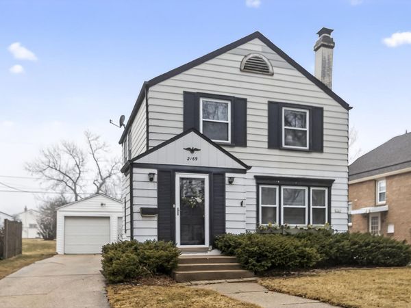 2169 S 96th St, West Allis, WI 53227