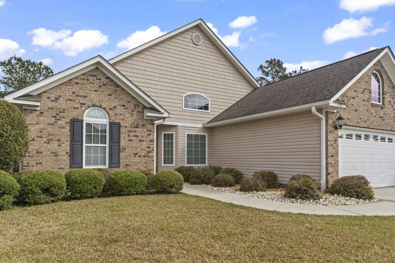 350 Southern Breezes Circle Photo 2