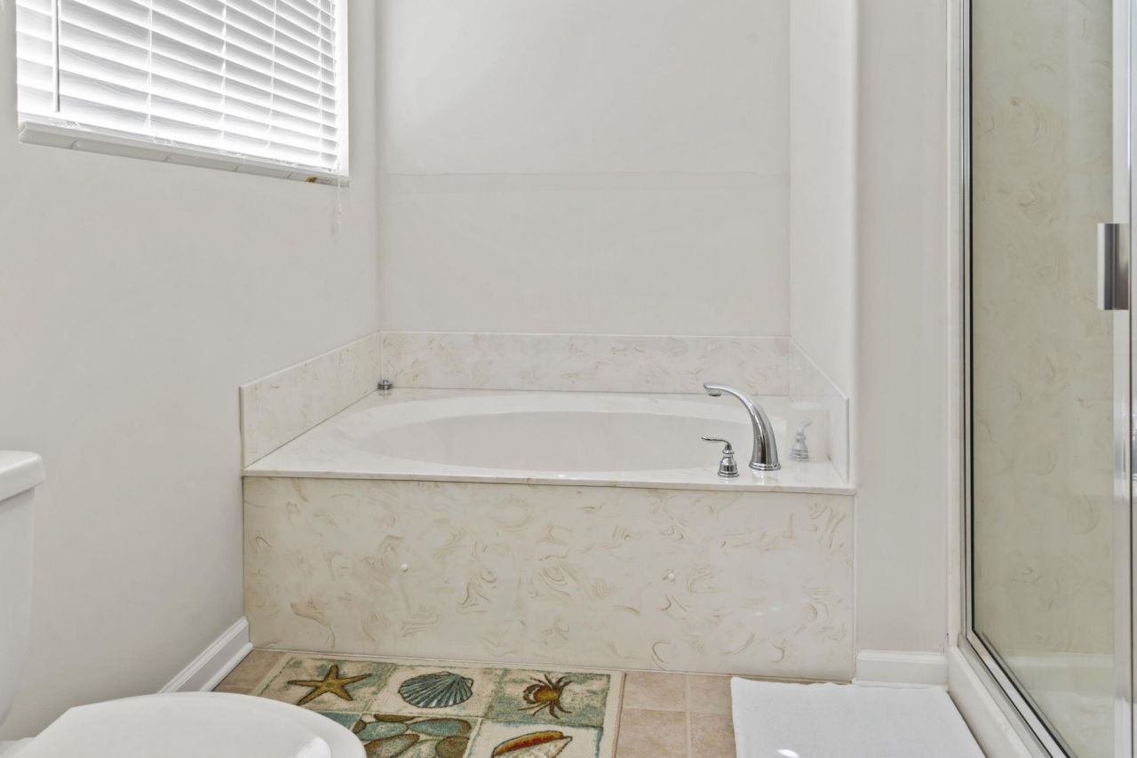 350 Southern Breezes Circle Photo 23