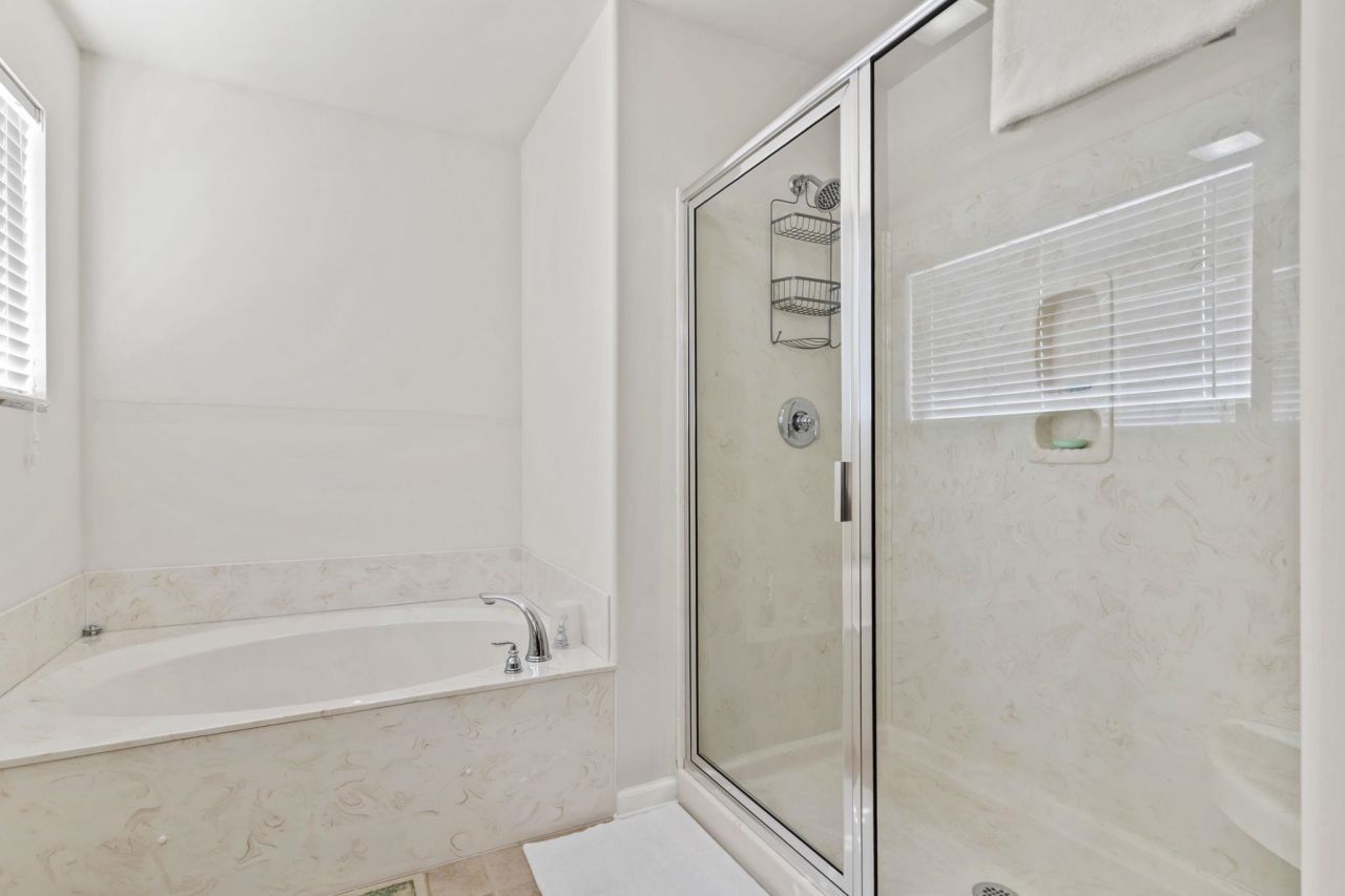 350 Southern Breezes Circle Photo 24