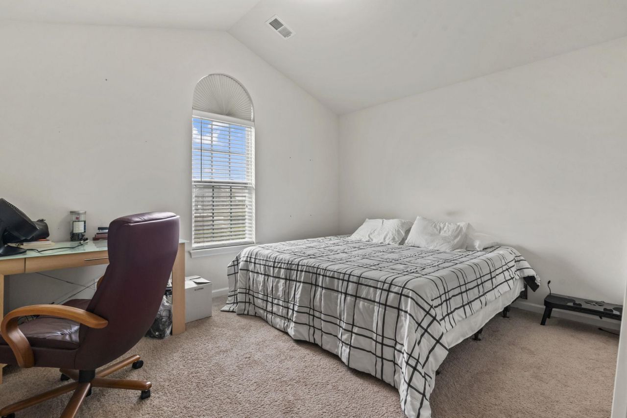 350 Southern Breezes Circle Photo 26