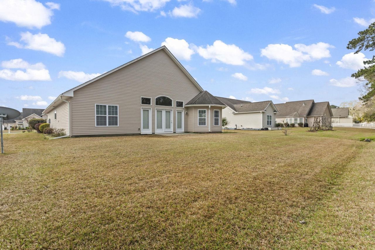 350 Southern Breezes Circle Photo 29