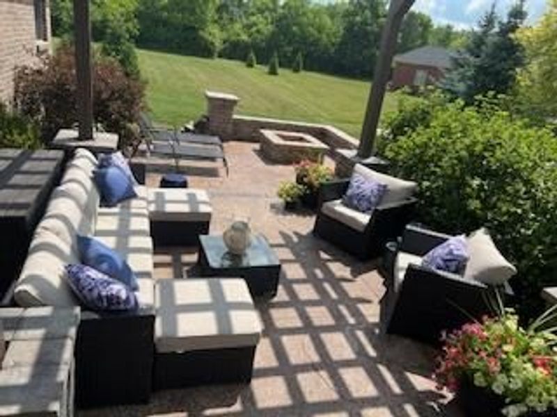 105 Bluestone Court, Greenville, OH 45331 Photo 3