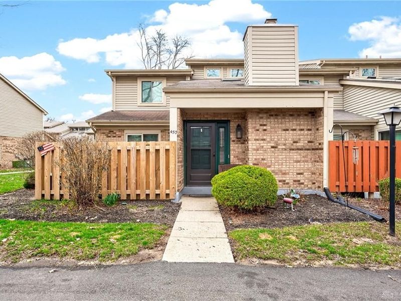 450 Jamestown Circle, Washington Township, OH 45458 Photo 1