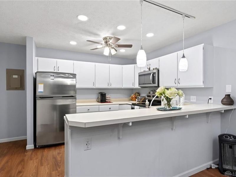 450 Jamestown Circle, Washington Township, OH 45458 Photo 11