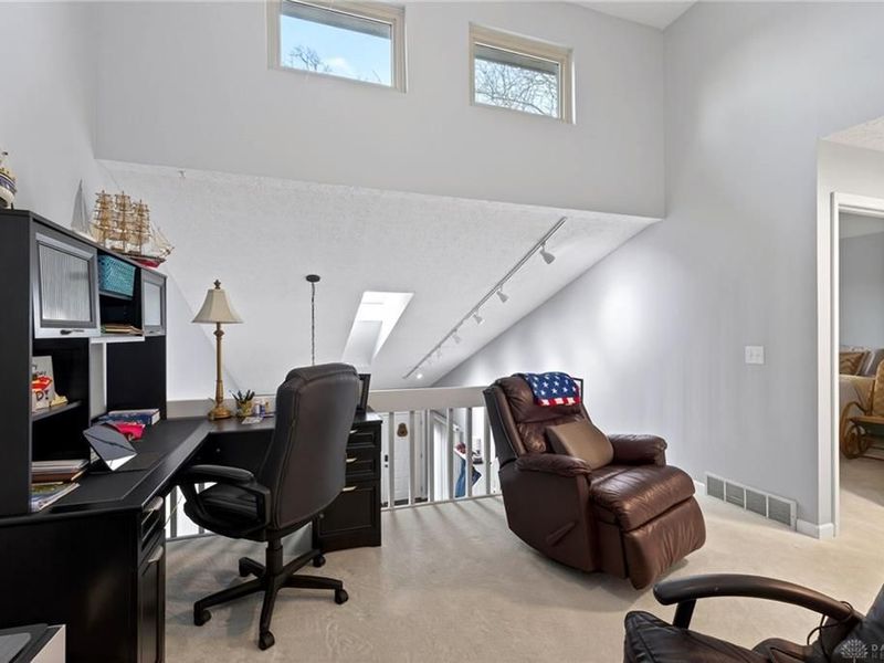 450 Jamestown Circle, Washington Township, OH 45458 Photo 24