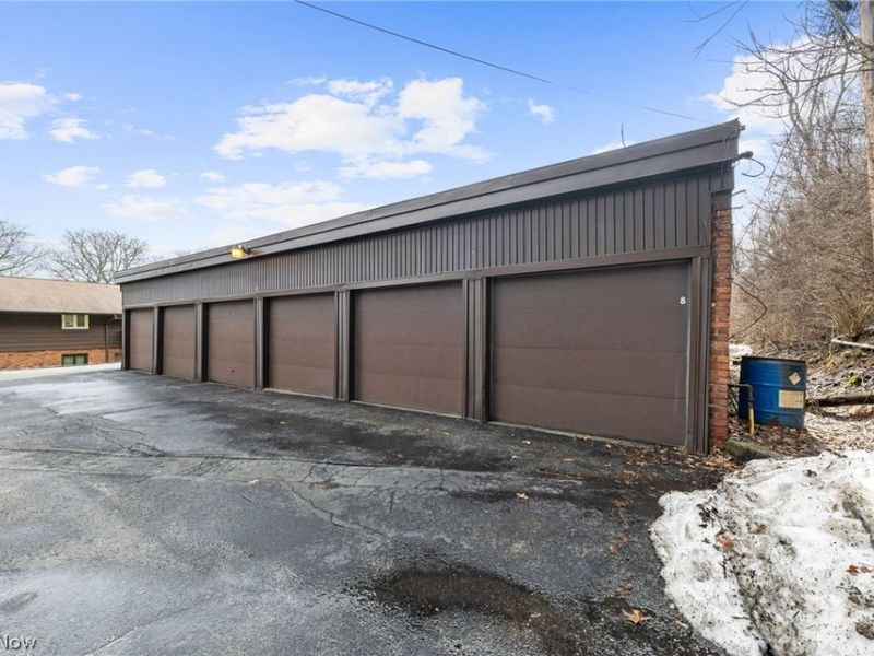 5711 Som Center Road, Unit 42, Solon, OH 44139 Photo 28