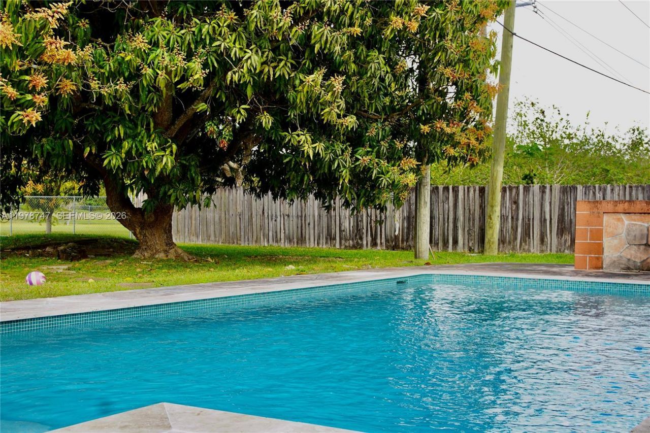 12504 SW 99th Ave, Miami, FL 33176 Photo