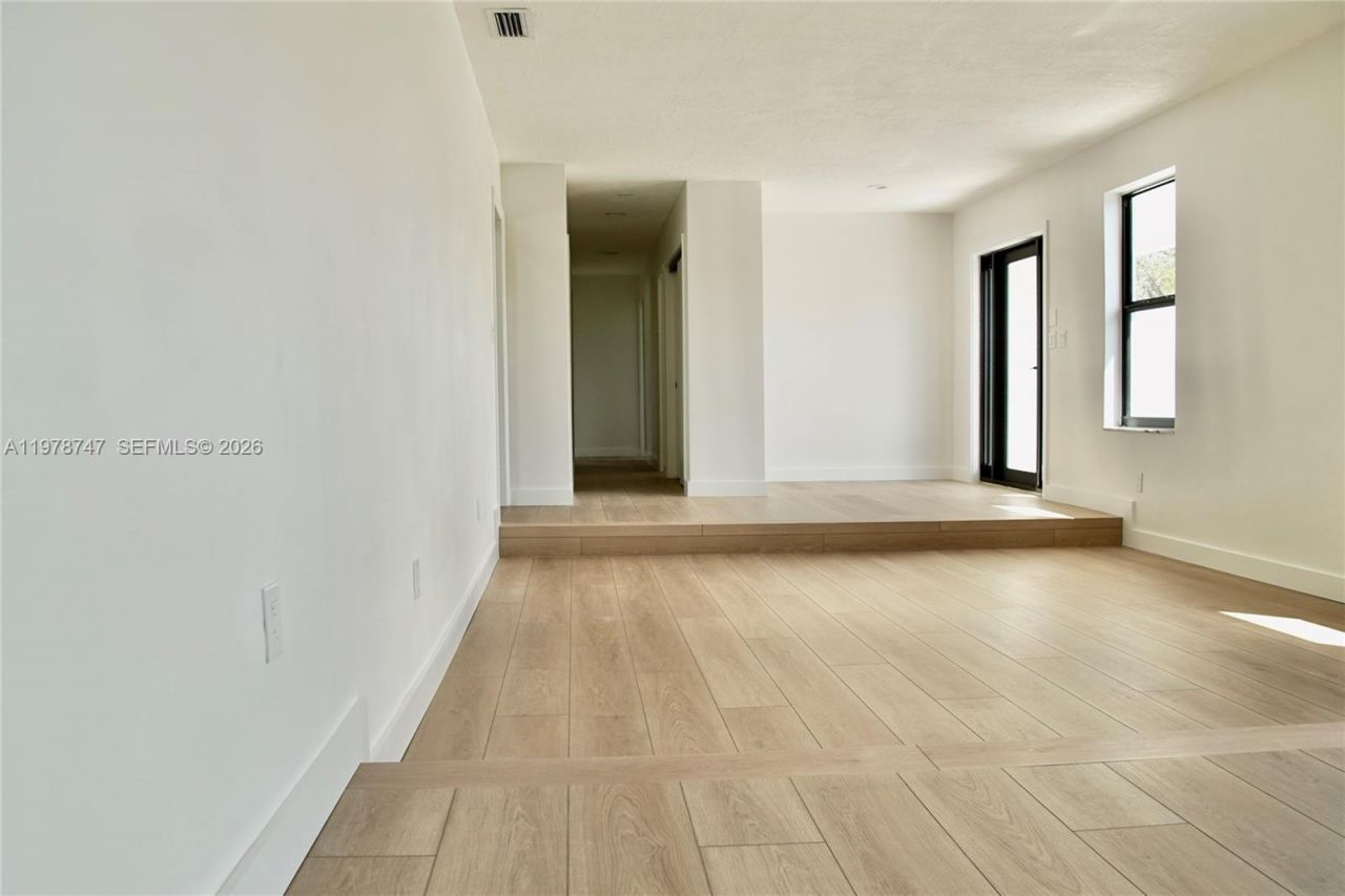 12504 SW 99th Ave, Miami, FL 33176 Photo