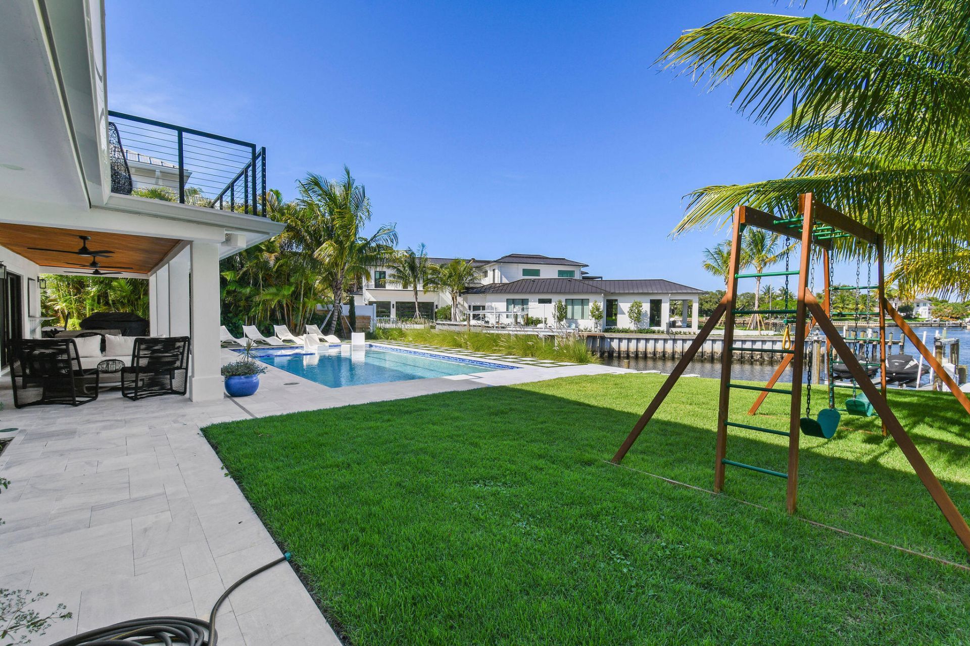 12880 S Shore Drive, Palm Beach Gardens, FL 33410 Photo