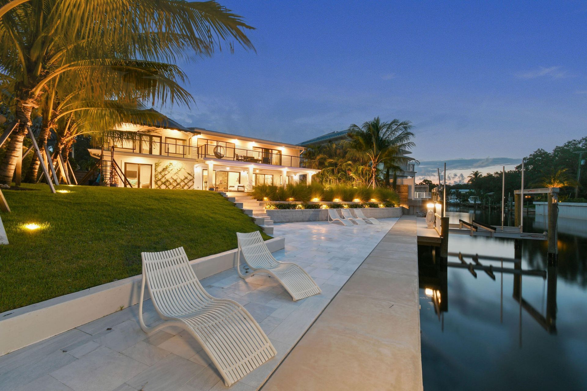 12880 S Shore Drive, Palm Beach Gardens, FL 33410 Photo