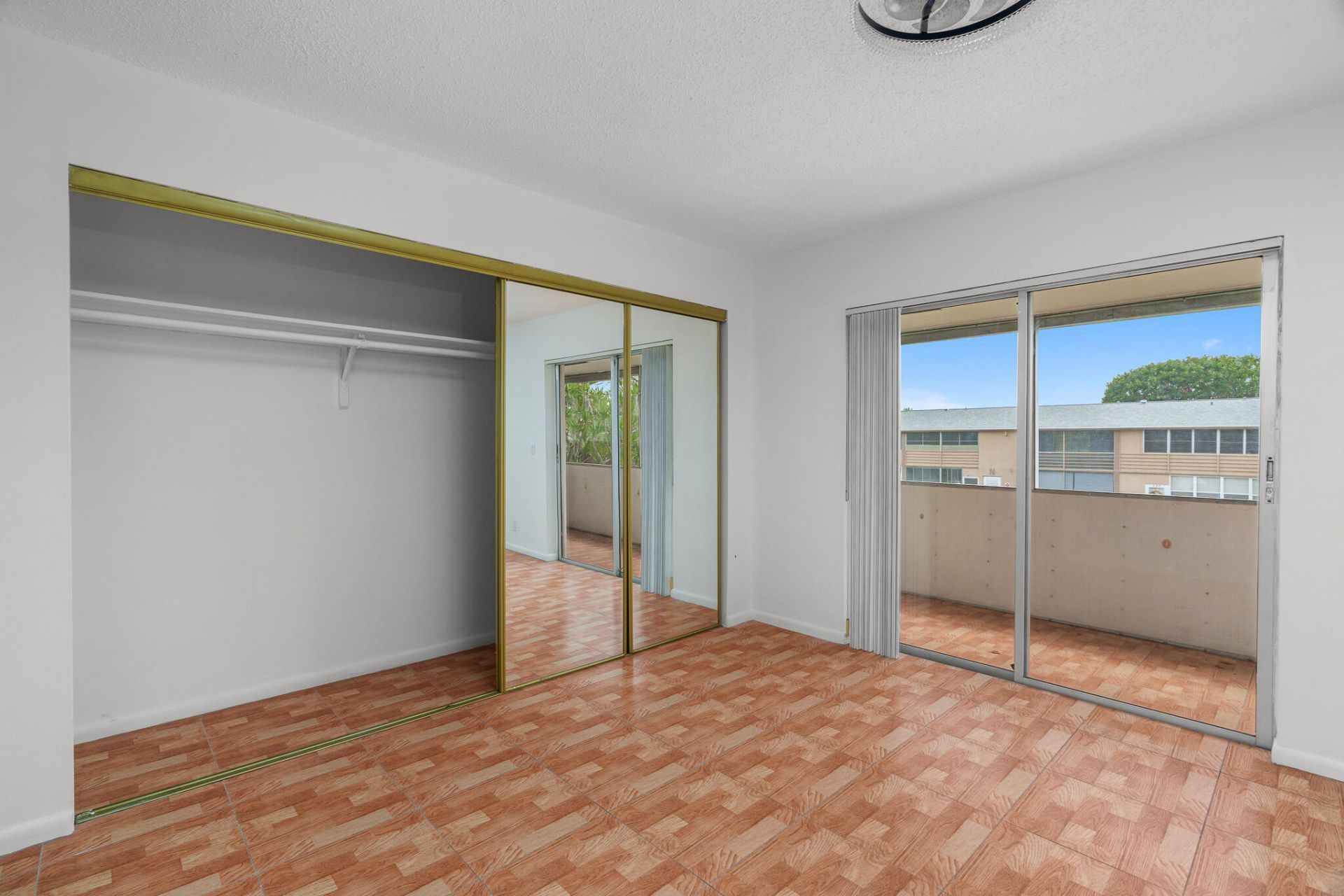 346 Windsor O, West Palm Beach, FL 33417 Photo