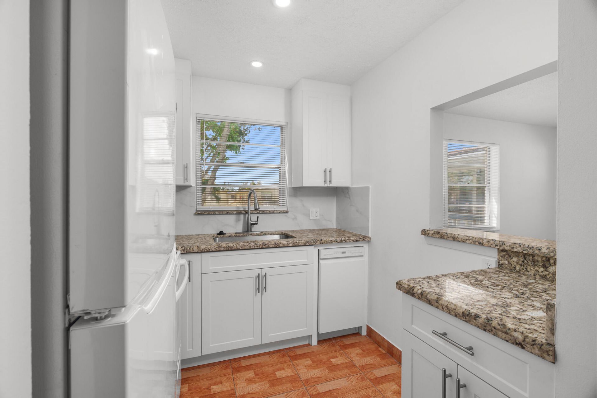 346 Windsor O, West Palm Beach, FL 33417 Photo