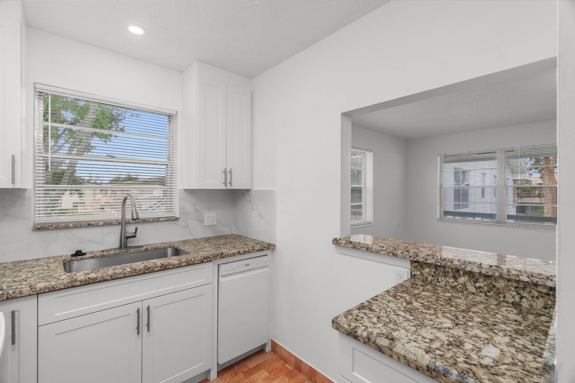 346 Windsor O, West Palm Beach, FL 33417 Photo