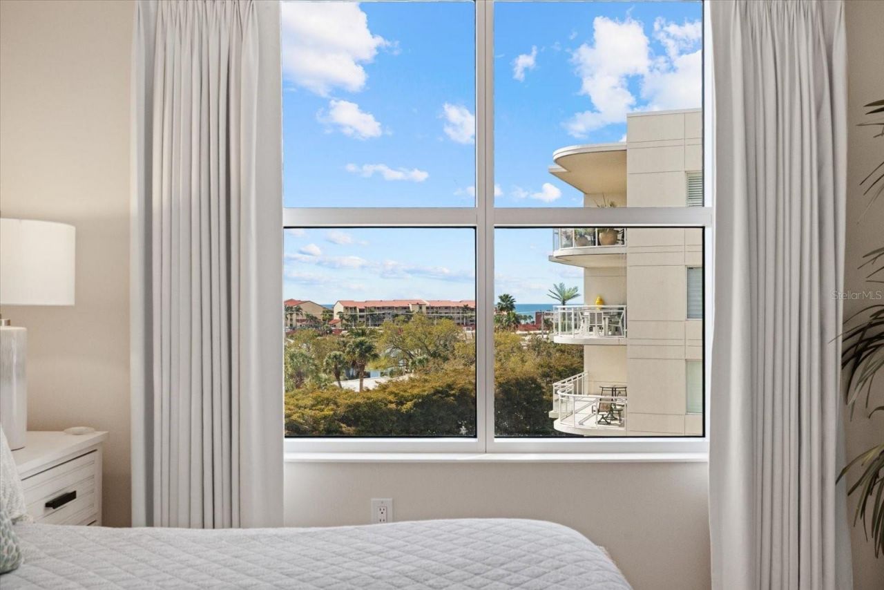 1660 Summerhouse Lane, Unit 402, Sarasota, FL 34242 Photo