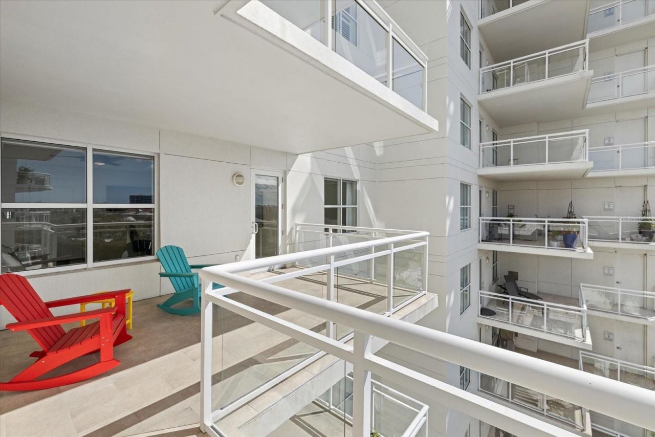 1660 Summerhouse Lane, Unit 402, Sarasota, FL 34242 Photo