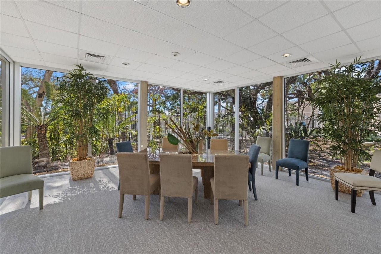 1660 Summerhouse Lane, Unit 402, Sarasota, FL 34242 Photo