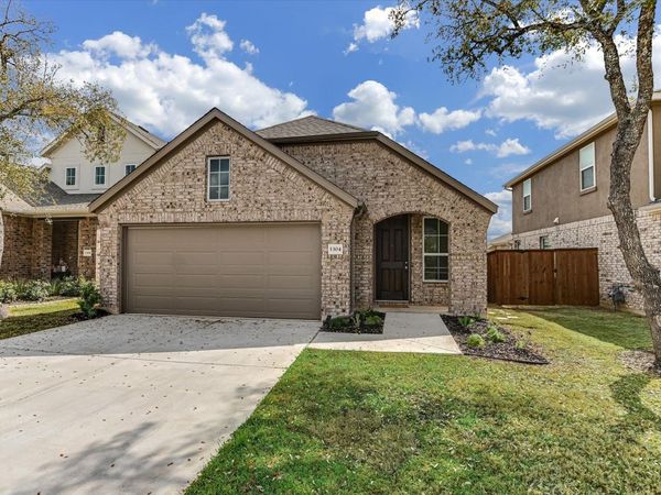 1304 Salt Lick DR, Georgetown, TX 78633